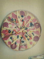 Pizza Center food