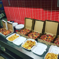 Pizza Center food