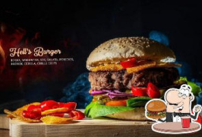 Hells Byczek Brzesko Belgijskie Frytki Kurczak Burger Knajpa food