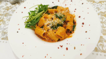 La Cucina Italiana food