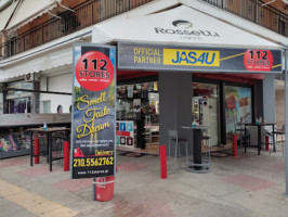 112 Stores inside