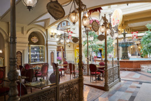 Kafe Pushkin U Fontana inside