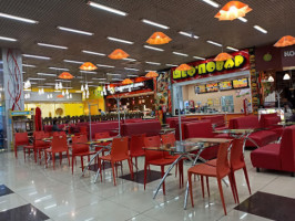 Shef Povar, Restoran Bystrogo Pitaniya inside
