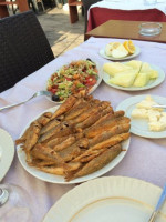 Ahmet Ali' Nin Yeri Restoran food
