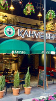 Kahve Sefası outside