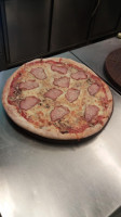 Pizza Italiana Uno food
