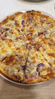 Láva-sziget Étterem és Pizzéria food
