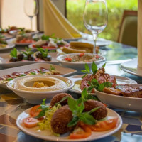 Burj Al Hamam InterContinental Aqaba Resort food