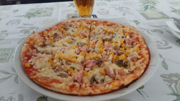 Pizza Bene Cestoviny, Šaláty food