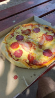 Pizza Tornádó és Amstel Söröző food
