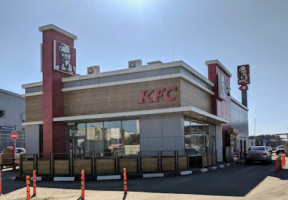 Kfc Auto outside