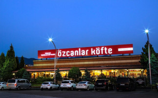 Özcanlar Köfte Hendek İstanbul Yönü food