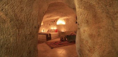 Jerveni Cave inside