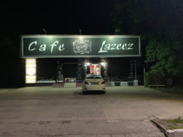 Kafe Laziz outside