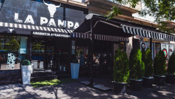 La Pampa Steakhouse outside