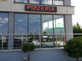 Ciaobao Pizza I Buły outside