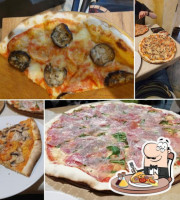 Pizzeria Grande Forno food