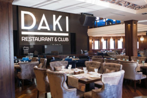 Daki Club food