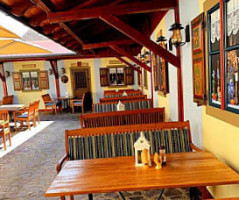 Restaurant Hermania inside