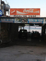 Oezal'in Yeri Lokantasi outside