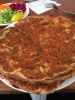 Ustam Pide Salonu food