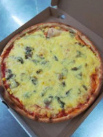 Pizza Palota food