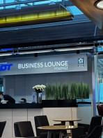 Lot Business Lounge Polonez inside