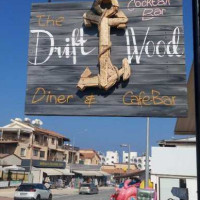 The Driftwood Cafe outside