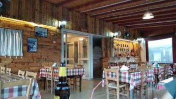 Taverna Fakontis inside