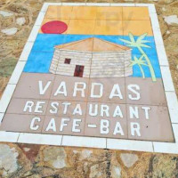 Vardas Beach Restaurant Cafe Bar food