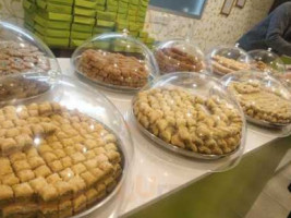 Zeen Lebanese Sweets food