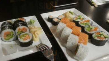 Simaki Sushi food
