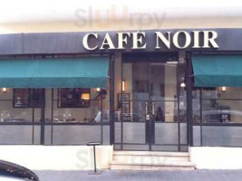 Café Noir קפה נואר outside