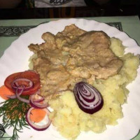 Mátyás Pince Étterem, Söröző food
