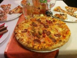 Dolce Vita Pizzéria food