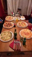 La Pergola Pizzéria és Étterem food