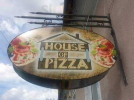 House Of Pizza food