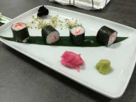 Shizen Sushi inside