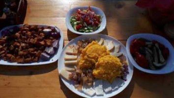 Cheile Gradistei Resort Moieciu food