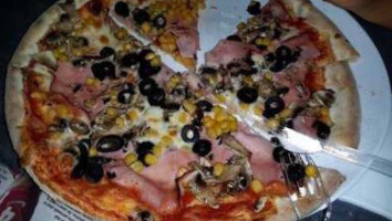 Pizza Bonita food
