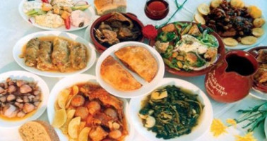 Ταβέρνα ο Πάντος food