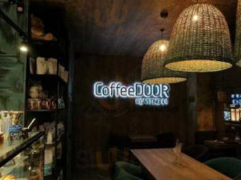 Coffeedoor Brewbar Coffeeshop inside