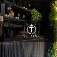 Tolstoy Lounge food