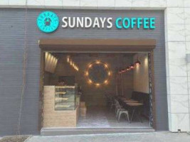Sundays Coffee inside