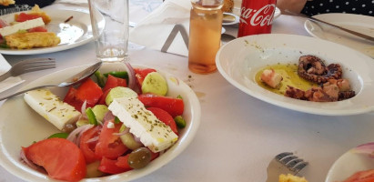 Ψαροταβερνα Γιαννης Μεγας Υιος food