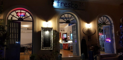 Cafe Fresko inside