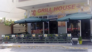 Grill House Vangelis outside