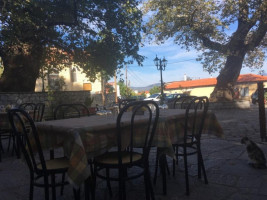 Tavern Drosopigi Velonis Panagiotis inside