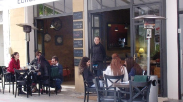 Cafeteria Beanery inside