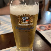 Die Alte Lampe German Beer Garden food